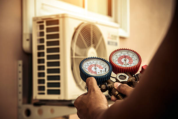 Professional Hvac Installation technician working in Lima, PA